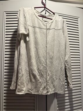 Loveappella Cream Lightweight Long Sleeve Crew